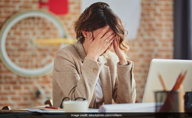 Avoid These 5 Everyday Habits That Could Be Harming Your Mental Health