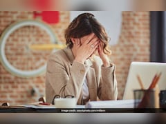 ज्यादा मत सोचिए, बाल भी सफेद होने लगते हैं, Overthinking के 5 बैड इम्पैक्ट