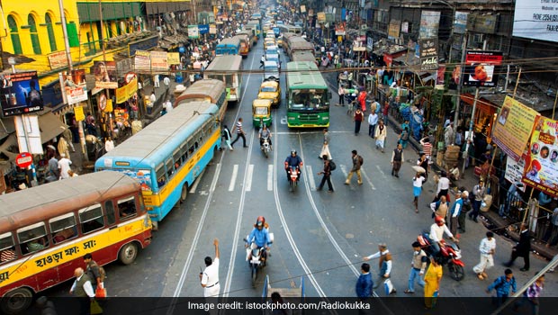 Restaurants In Bengal Can Now Remain Open Past 8 PM: Here's What's Allowed