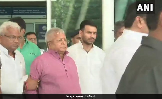 Lalu Prasad Yadav Admitted To Mumbai Hospital