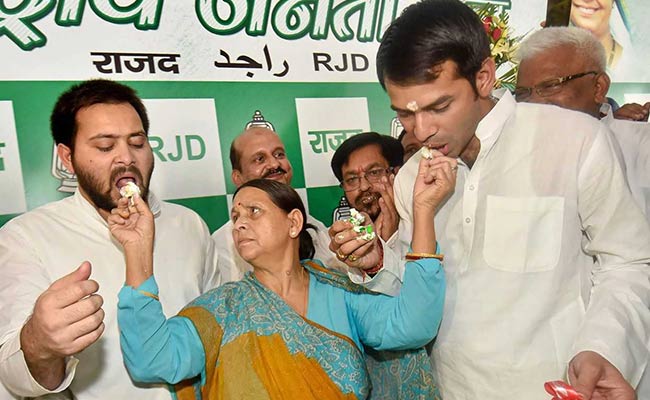 Lalu Yadav's Sons Cut His Birthday Cake, Flaunt Unity; He Watches On TV