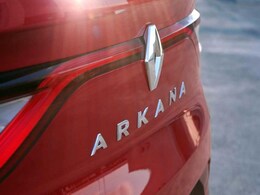 Renault Teases New Arkana Crossover Ahead Of 2018 Moscow Motor Show Debut Renault Teases New Arkana Crossover Ahead Of 2018 Moscow Motor Show Debut