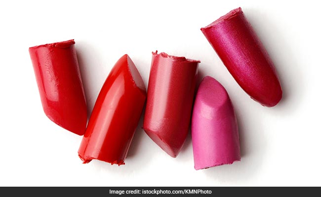 5 Gorgeous Lipstick Shades To Sport On Gloomy Monsoon Days