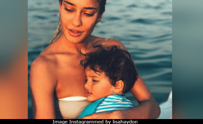 The Internet Hearts Lisa Haydon's Pic With Son Zack And So Do We