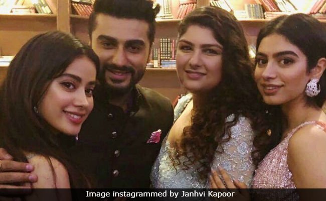 For Janhvi Kapoor And <i>Dhadak</i>, Tweets From 'Proud' Brother Arjun And Other Celebs