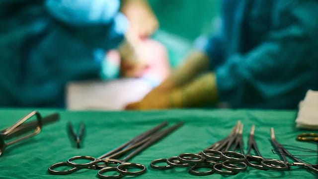 Heart, two kidneys and liver ofa brain dead person were transplanted on four patents