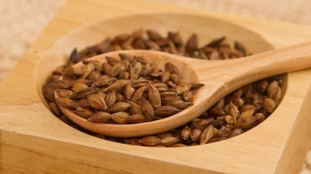 Barley is suggested in breakfast due to its easily digestible property making the gut clean and healthy.