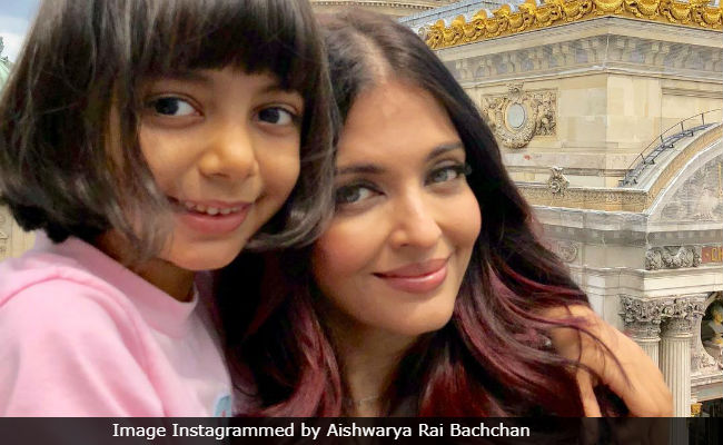 Aishwarya Rai Bachchan Shares Yet Another Pic Featuring Aaradhya And We Can't Take Our Eyes Off Their Smiles