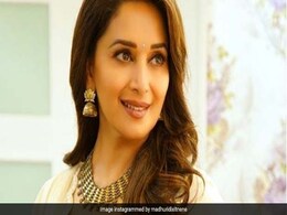 Happy Birthday Madhuri Dixit: Dhak Dhak Girl's Food and Diet Secrets You Always Wished To Know Happy Birthday Madhuri Dixit: Dhak Dhak Girl's Food and Diet Secrets You Always Wished To Know