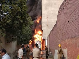 Fire In Delhi's Malviya Nagar Is 'Highest Category', 30 Fire Engines Sent Fire In Delhi's Malviya Nagar Is 'Highest Category', 30 Fire Engines Sent