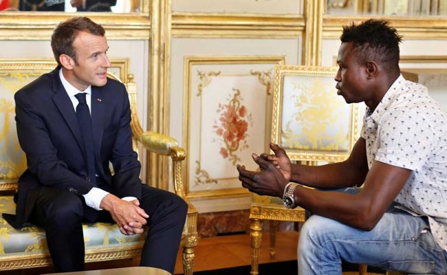 France Offers Citizenship To Malian Immigrant Who Scaled Building To Save Child