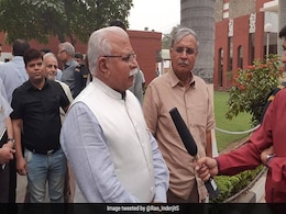 हरियाणा ने पेट्रोल-डीजल की कीमतों में 2.50 रुपये की कटौती की, पंजाब शुक्रवार को करेगा फैसला  हरियाणा ने पेट्रोल-डीजल की कीमतों में 2.50 रुपये की कटौती की, पंजाब शुक्रवार को करेगा फैसला