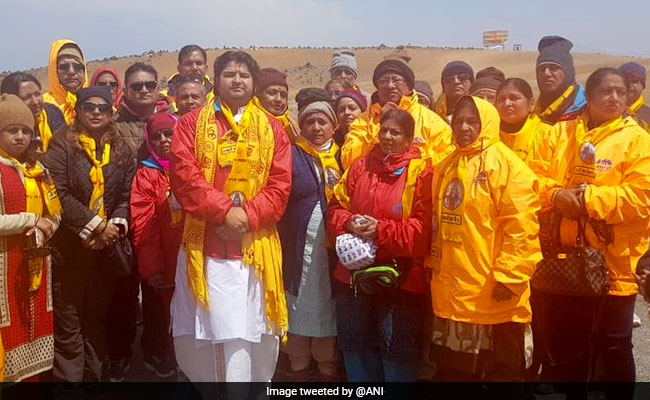 "Not Allowed Holy Dip In Mansarovar Lake By China," Allege Pilgrims, Sushma Swaraj Dismisses Claim