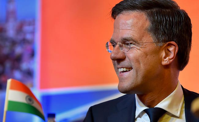 Dutch PM Cuts Short India Visit For Cabinet Meeting On Downed MH-17 Airliner