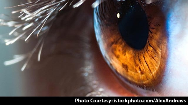 Applying rose water to the eyes helps to refresh and rejuvenate them