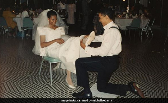 Michelle Obama's Throwback Pic With Husband Barack Has Internet Swooning