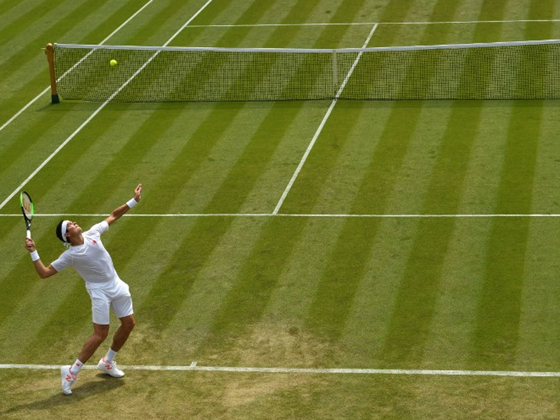 Wimbledon: Take Cover! Ball Boys And Girls In Danger From Big Servers Wimbledon: Take Cover! Ball Boys And Girls In Danger From Big Servers