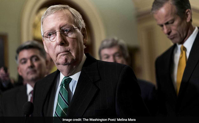 US Senate Leader Mitch McConnell Pursued From Restaurant By Angry Crowd