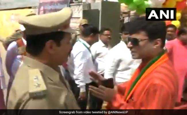 VIDEO: नहीं पहचान पाने पर BJP विधायक ने SP को दी धमकी, कहा- तुम लातों के भूत हो, लातों से ही मानते हो