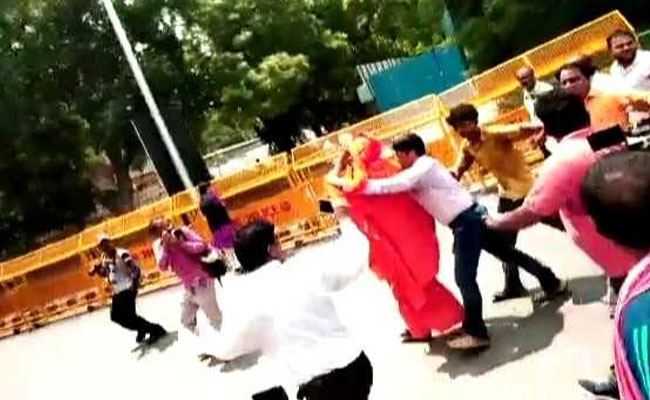 Approach High Court For CBI Probe In Assault Case: Top Court To Agnivesh