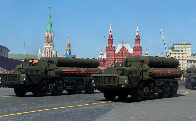 Russia Preps S-400 Missiles For NATO Ally Turkey Amid US Sanctions Threat