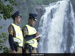 Sri Lanka's Tourist Police Told To Learn Hindi Sri Lanka's Tourist Police Told To Learn Hindi