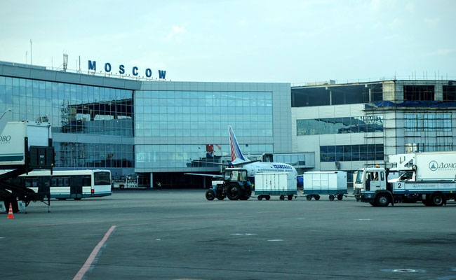 Moscow Airports Shut Amid Ukraine Drone Attacks