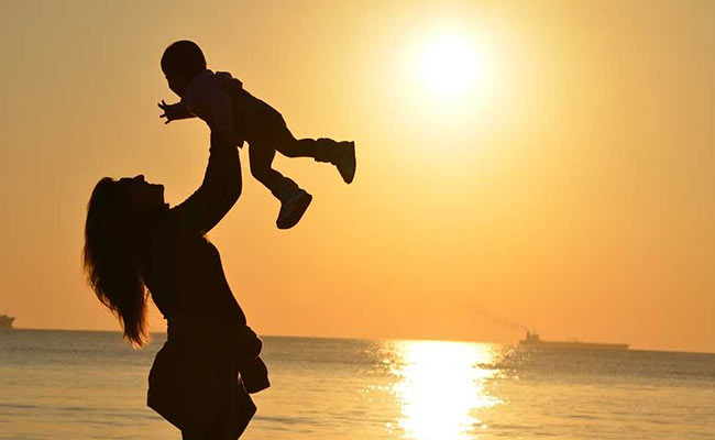 "Mother Being Natural Guardian Can Decide Child's Surname": Supreme Court