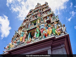 25 अक्टूबर और 8 नवंबर को ग्रहण के कारण तिरुमाला मंदिर बंद रहेगा 25 अक्टूबर और 8 नवंबर को ग्रहण के कारण तिरुमाला मंदिर बंद रहेगा