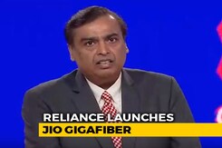 Mukesh Ambani Announces JioGigaFiber, New Version Of JioPhone Mukesh Ambani Announces JioGigaFiber, New Version Of JioPhone