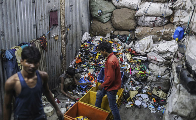 Mumbai Hopes To Clean Up By Criminalising Plastic Bags: Foreign Media