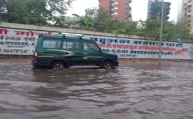 Mumbai Vs The Monsoon: Incessant, Heavy Rain For Next 24 Hours