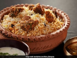 Ramzan 2018: 5 Delectable Biryanis You Can Prepare For The Iftar Parties This Ramzan! Ramzan 2018: 5 Delectable Biryanis You Can Prepare For The Iftar Parties This Ramzan!