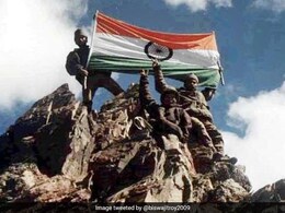 वतन के लिए खून की आखिरी बूंद तक लड़े थे भारत के लाल, कारगिल विजय दिवस पर इन वीरों की शौर्य गाथा जान होगा गर्व