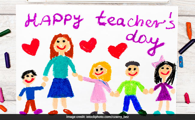 Teachers Day के पॉपुलर स्टेटस, फेसबुक और वाट्सऐप पर लगाकर अपने शिक्षक को दें टीचर्स डे की बधाई