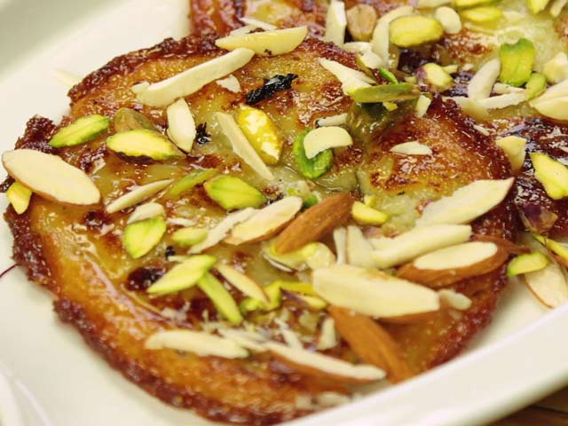 How To Make Paneer Malpua At Home