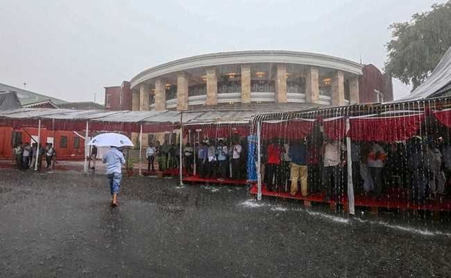 Goa, Vidarbha Weather Live Updates: Rain Lashes Goa, Nagpur Flights Disrupted
