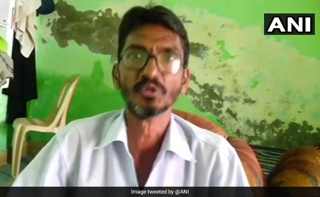 नवाजुद्दीन सिद्दीकी के भाई के खिलाफ धार्मिक भावनाएं भड़काने का लगा आरोप, पुलिस ने FIR की दर्ज