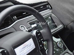 New Range Rover Evoque Interior Spied