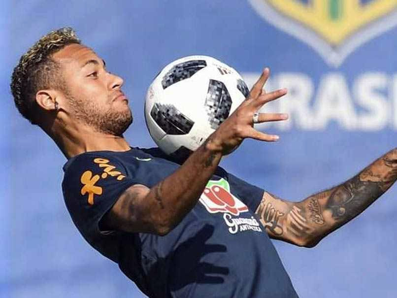 Mexico Captain Calls Out FIFA And Match Officials Over Neymar's Tendency To Exaggerate Fouls