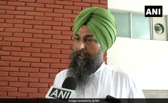 Denied Entry Into Canada Due To Communication Gap, Says AAP Legislator
