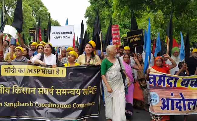 Farmers March In Delhi To Express No Confidence In Modi Government