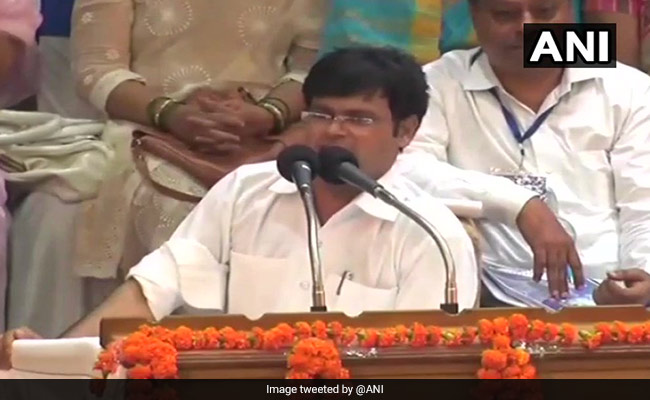 राहुल गांधी के खिलाफ बोलने वाले BSP नेता को मायावती ने दिखाया बाहर का रास्ता