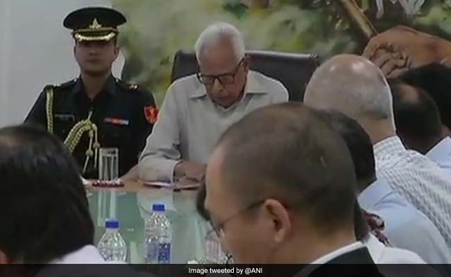Governor Vohra, Whose Term Ends In 5 Days, May Stay Till Amarnath Yatra