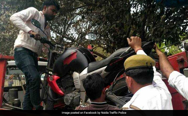 34 Traffic Policemen In UP Fined For Breaking Traffic Rules