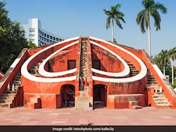 Man Protesting For Sister&#039;s Job Shoots Himself Dead At Delhi&#039;s Jantar Mantar