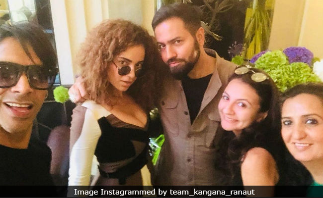 <I>Mental Hai Kya</I>: Kangana Ranaut Is Chilling With Her Squad In London. See Pics