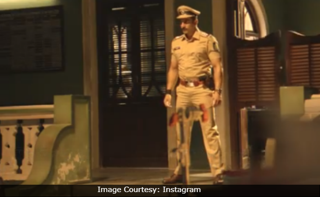 Trending: On Independence Day, Ranveer Singh Gives A Sneak Peek Into 'Power Of <I>Simmba</I>'