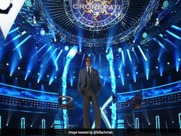 <I>Kaun Banega Crorepati 10</I> Episode 1: Amitabh Bachchan Is Back With A Bang And We Are Thrilled <I>Kaun Banega Crorepati 10</I> Episode 1: Amitabh Bachchan Is Back With A Bang And We Are Thrilled