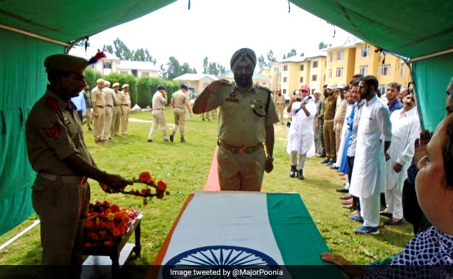 On Eid, 3 Policemen Shot Dead By Terrorists In Jammu And Kashmir